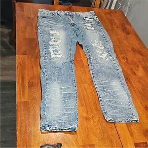 Men’s Smoke Rise Distressed Jeans Sz 36/32